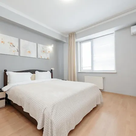 Lev Tolstoi & Mirent Apartment Chisinau