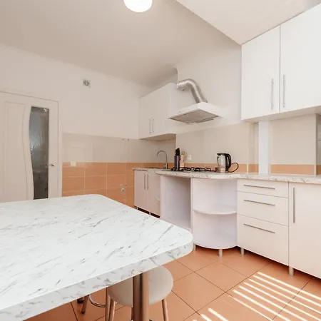 Apartment Lev Tolstoi & Mirent *